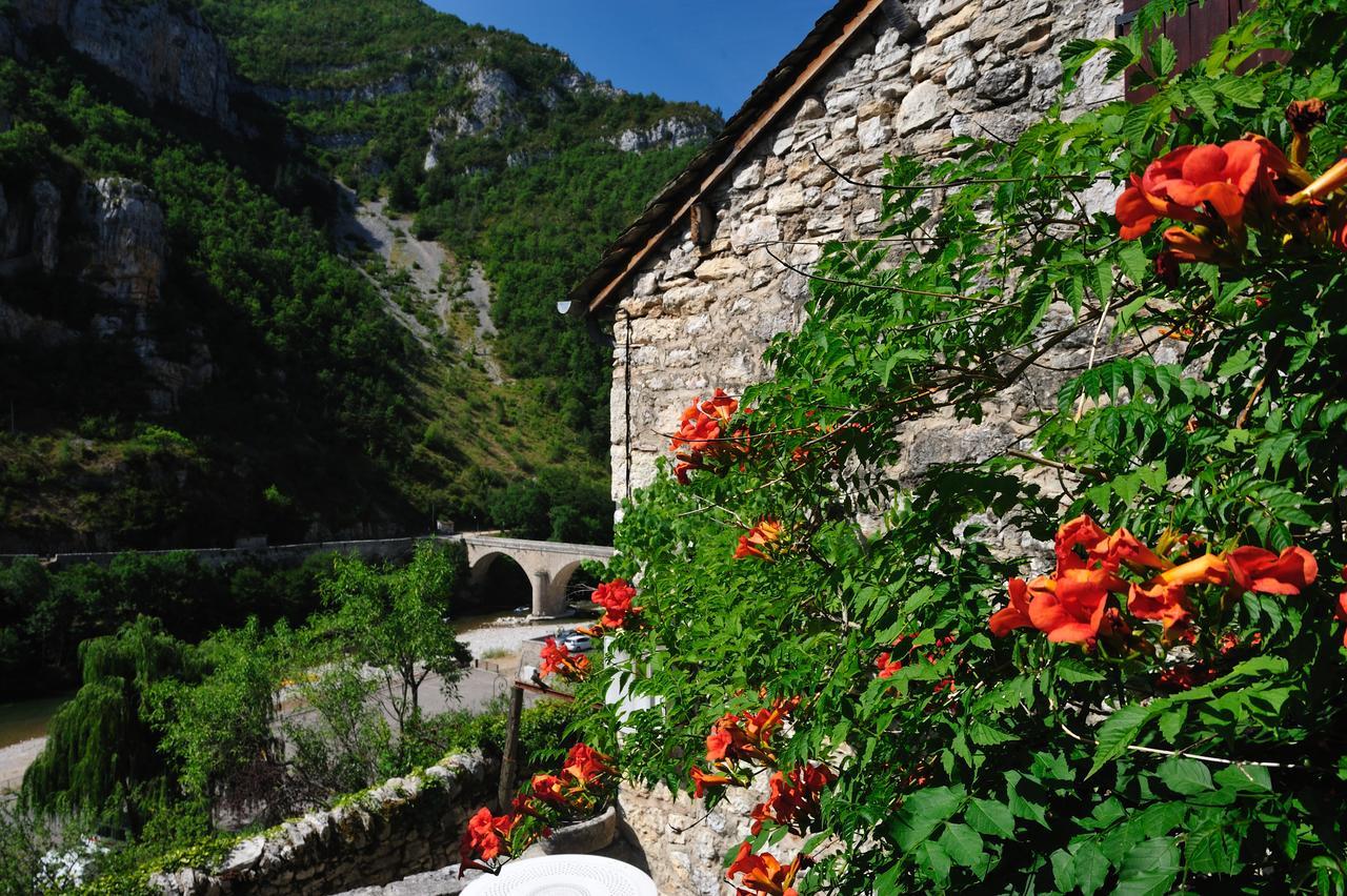 Hotel Des Bateliers La Malène المظهر الخارجي الصورة